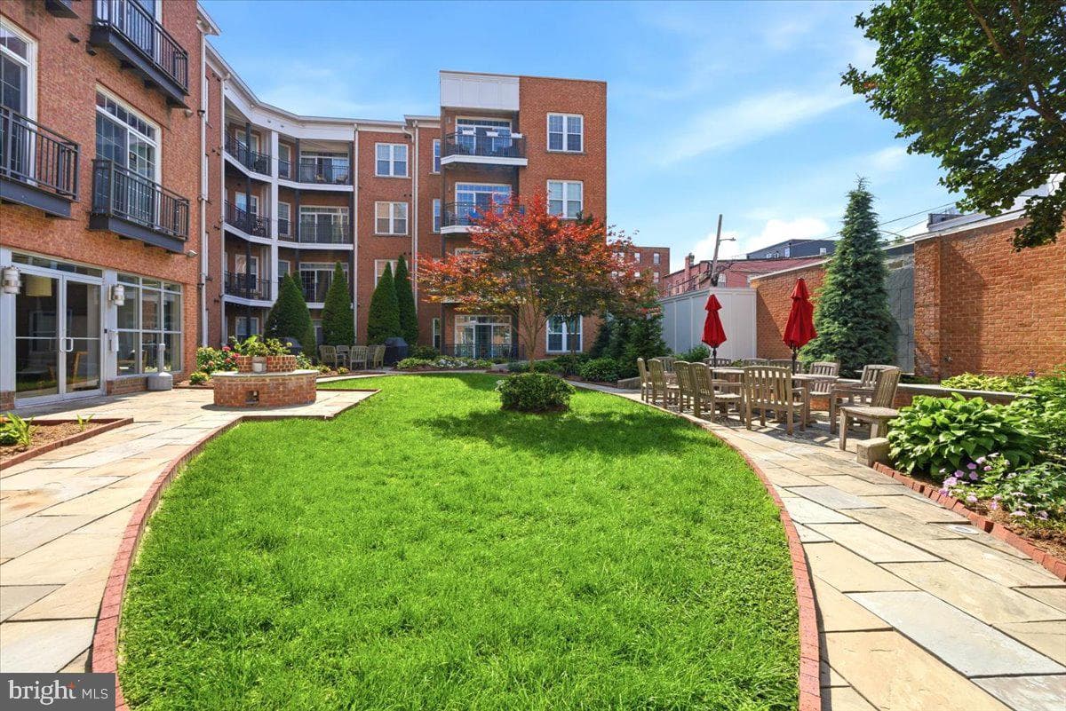 1451 Belmont Street NW #225 photo 33