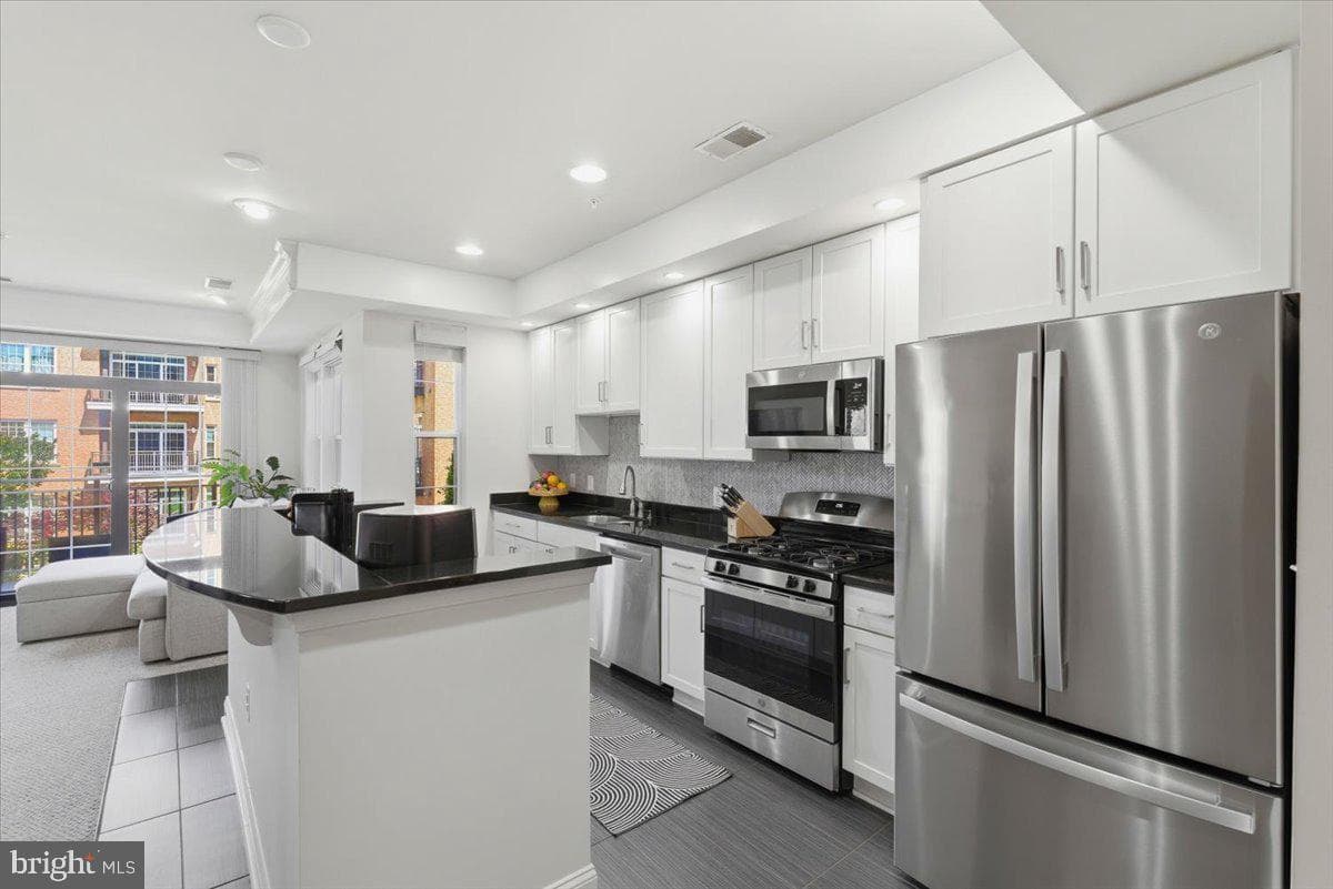 1451 Belmont Street NW #225 photo 9
