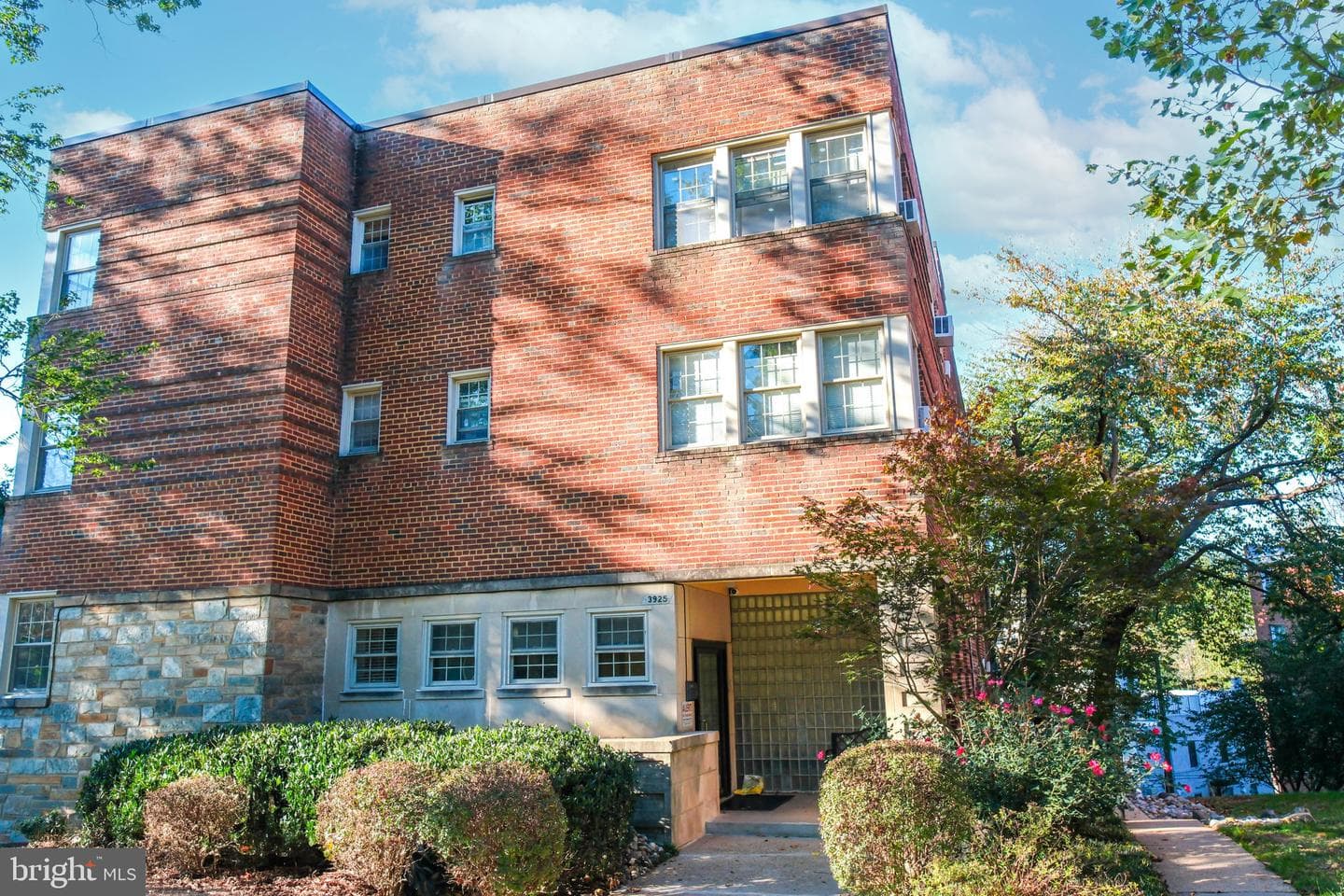 3925 Davis Place NW #b7 photo 21