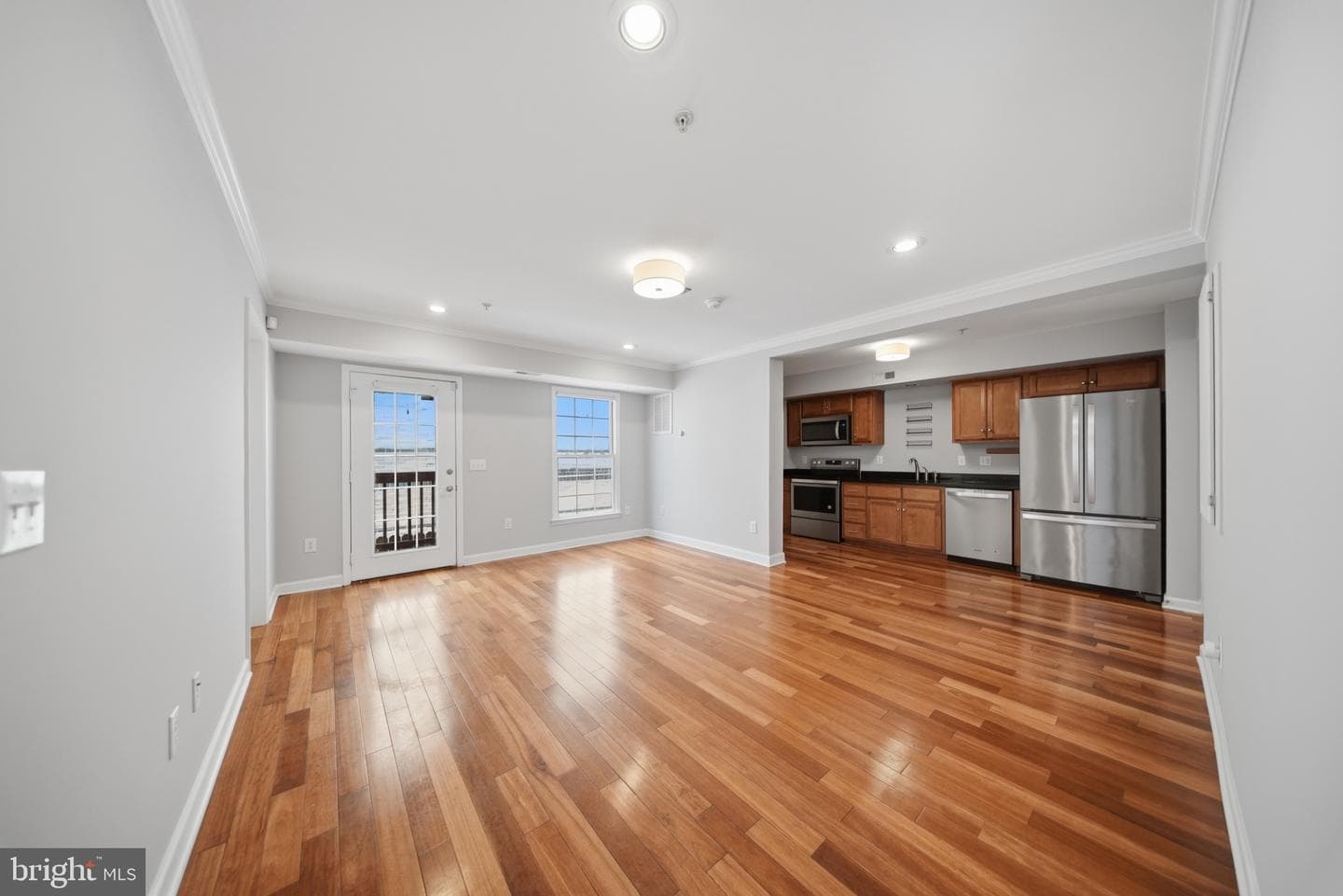 5414 1st Place NW #202, Washington