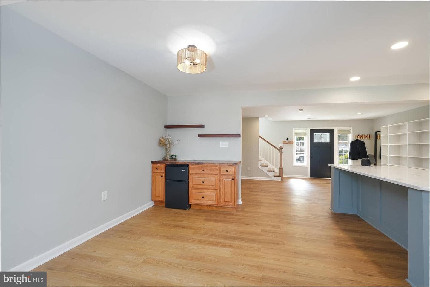 2425 Skyland Place SE photo 12