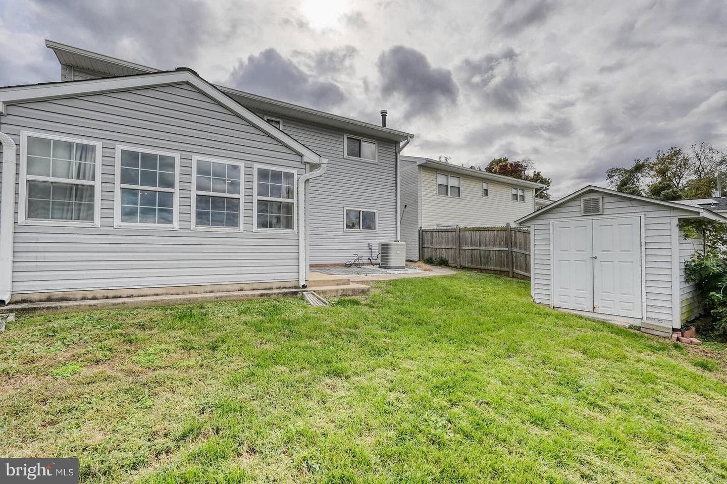 2425 Skyland Place SE photo 40