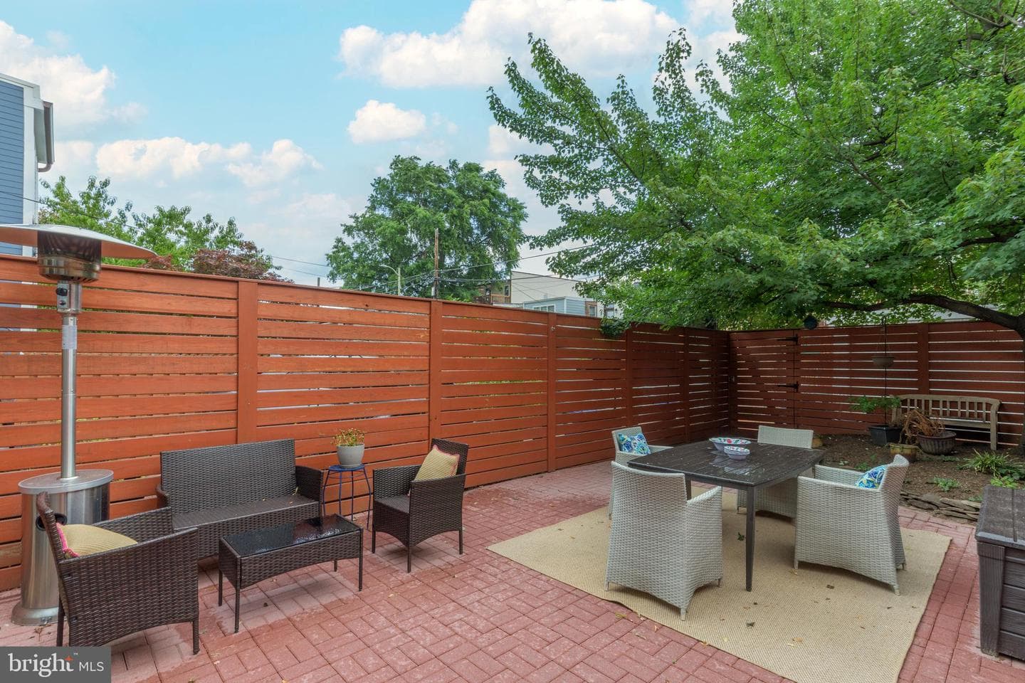 629 5th Street NE photo 27