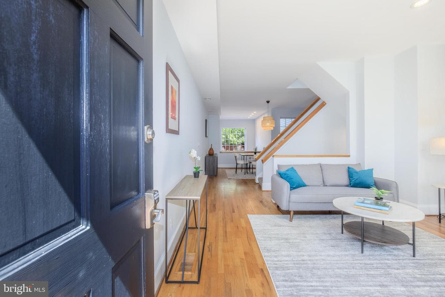 629 5th Street NE photo 4