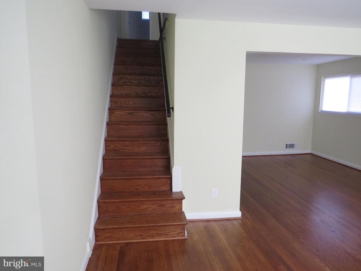 5129 Chillum Place NE photo 9