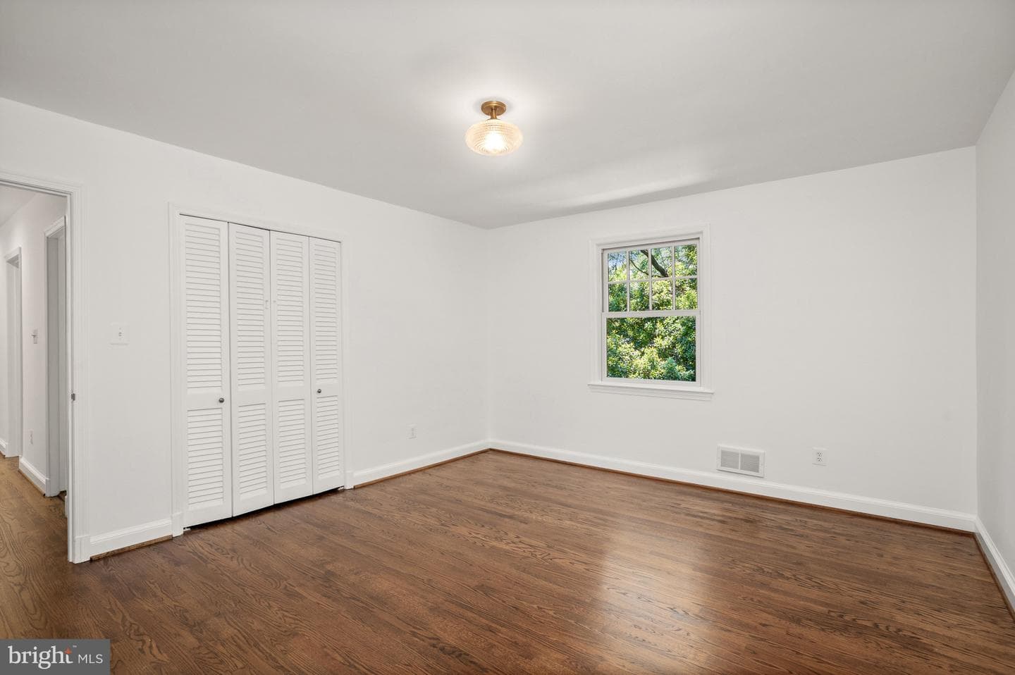 2816 Arizona Terrace NW photo 27