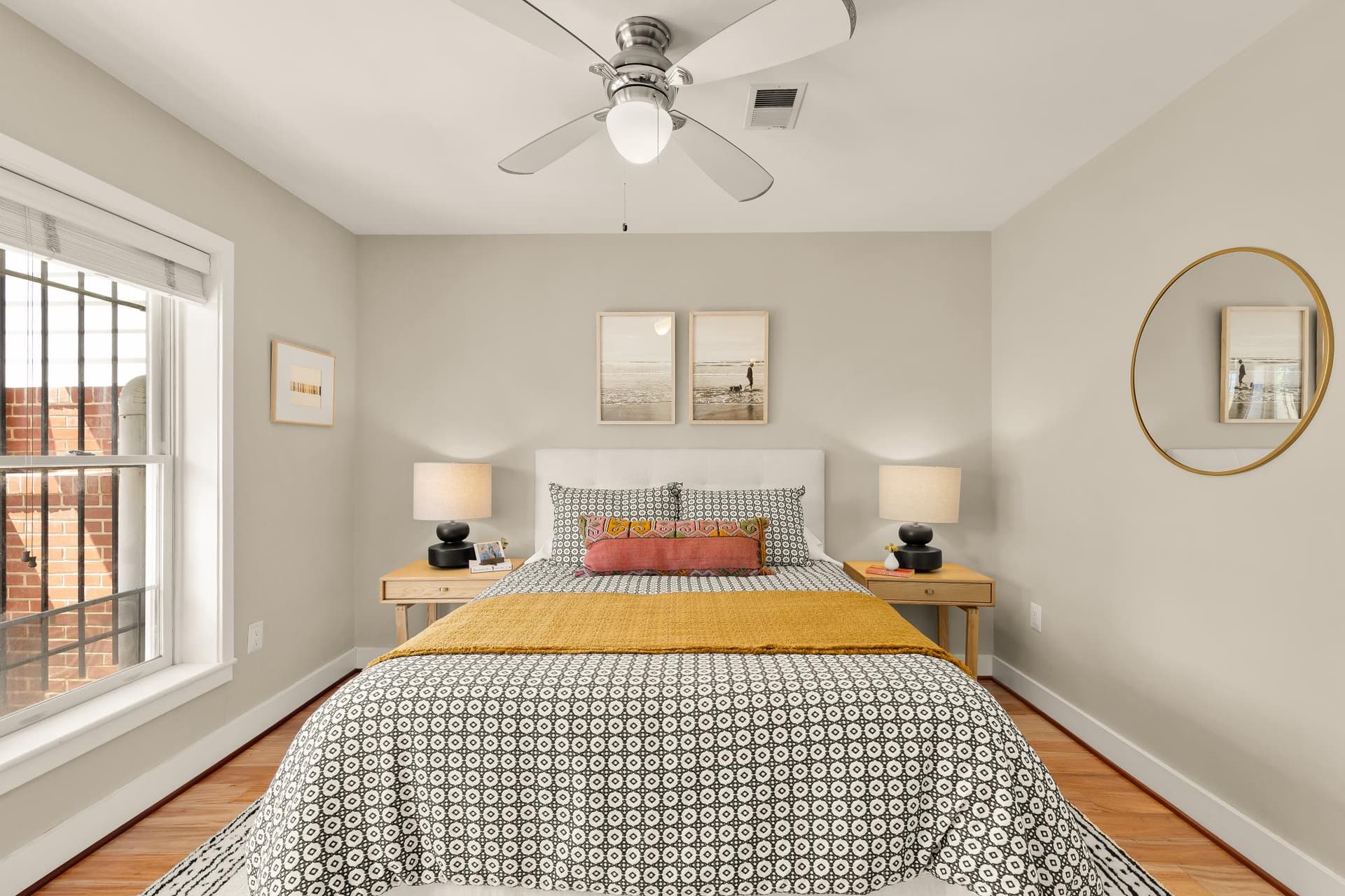 2434 Ontario NW #1 photo 11