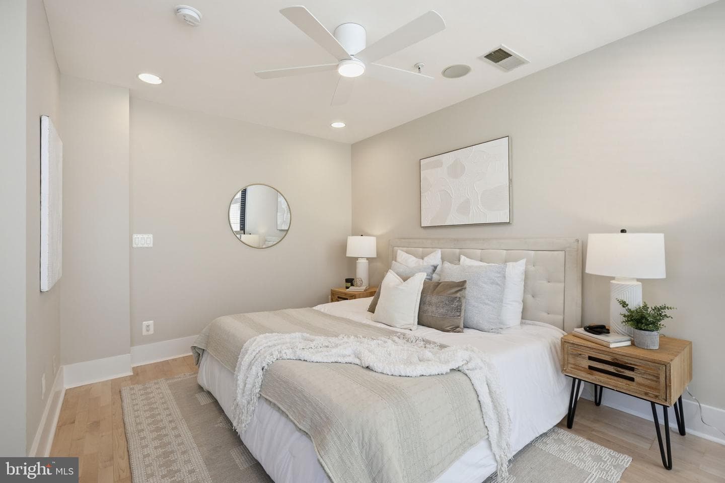 1425 Euclid Street NW #14 photo 19