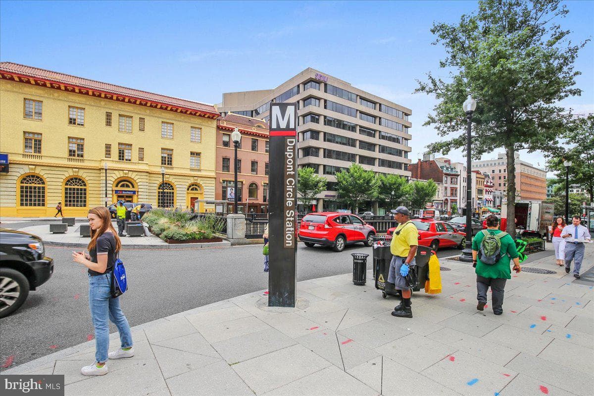 1735 New Hampshire Avenue NW #1 photo 31