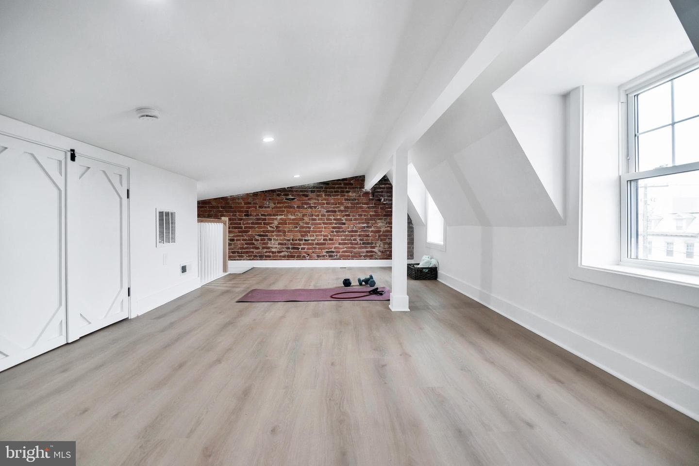 518 Randolph Street NW photo 33