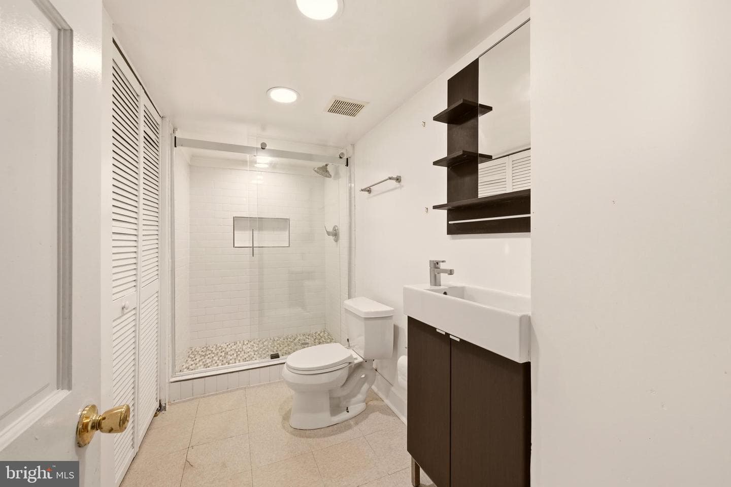 1402 Perry Place NW photo 25