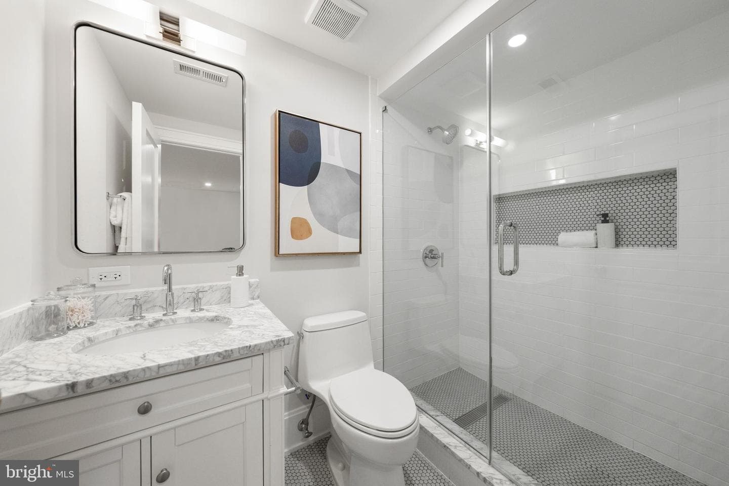 3181 Porter Street NW photo 31