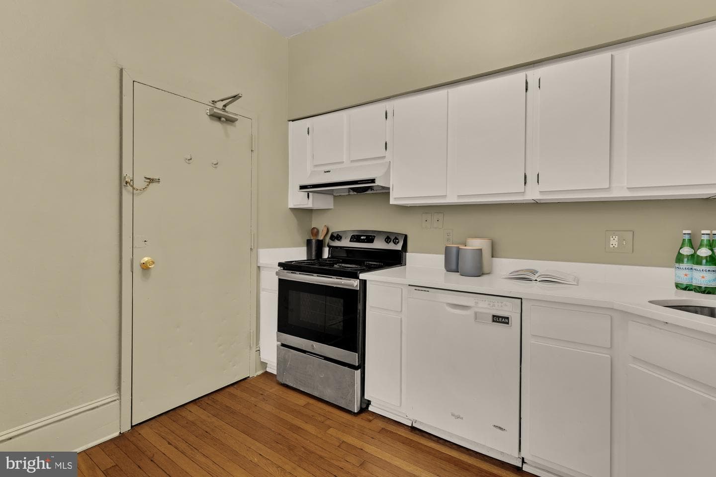 3426 16th Street NW #101 photo 11