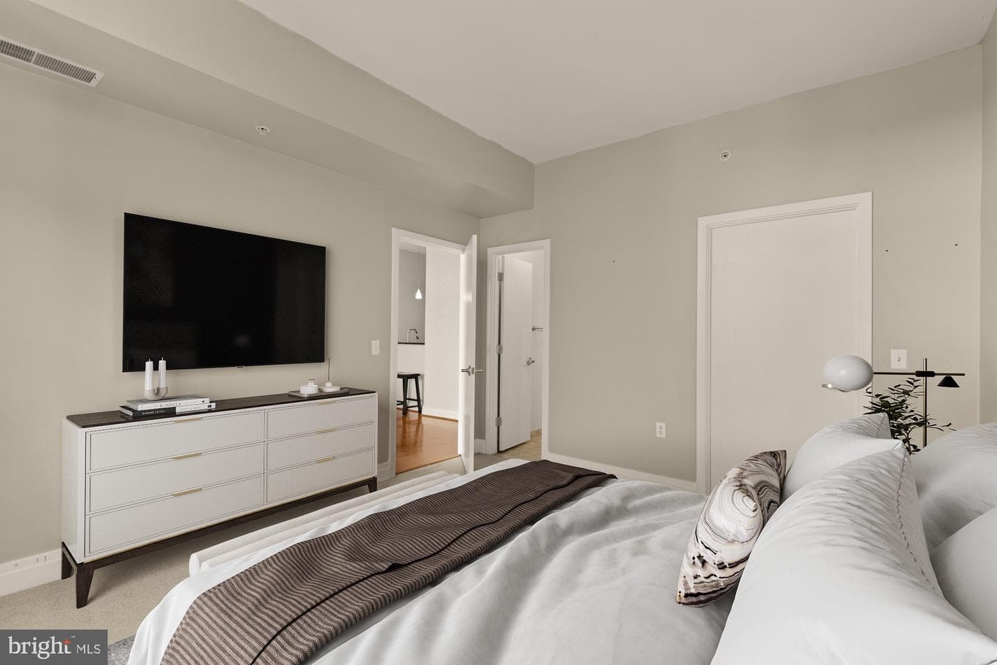 2120 Vermont Avenue NW #411 photo 9