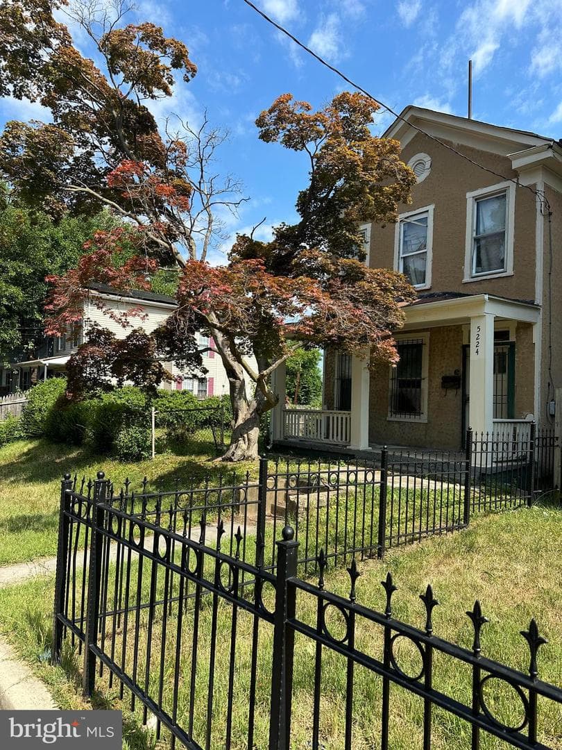 5224 Cloud Place NE, Washington