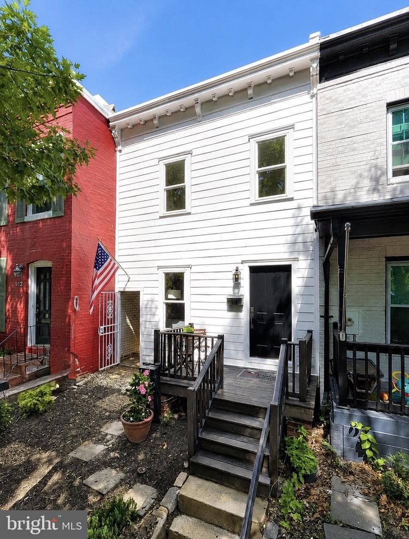 914 15th Street SE, Washington