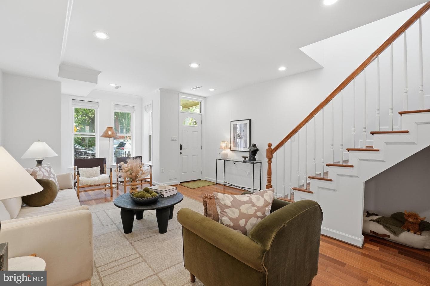 723 L Street NE photo 5