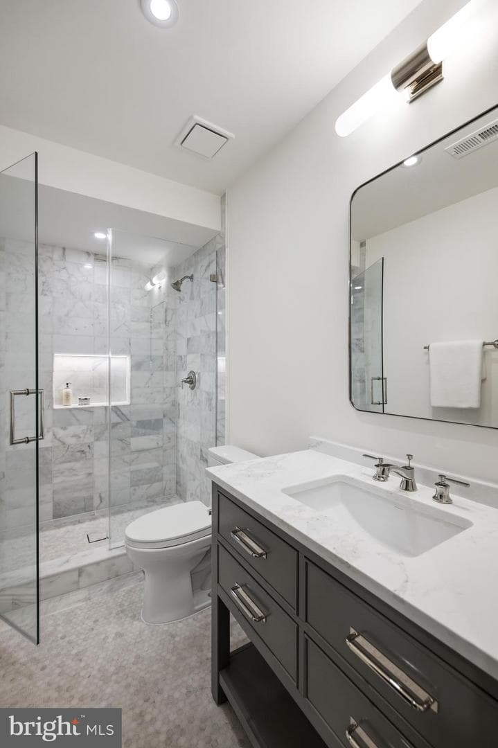 1716 Swann Street NW photo 39