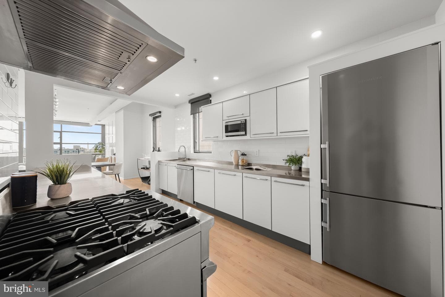 1454 Belmont Street NW #15 photo 4