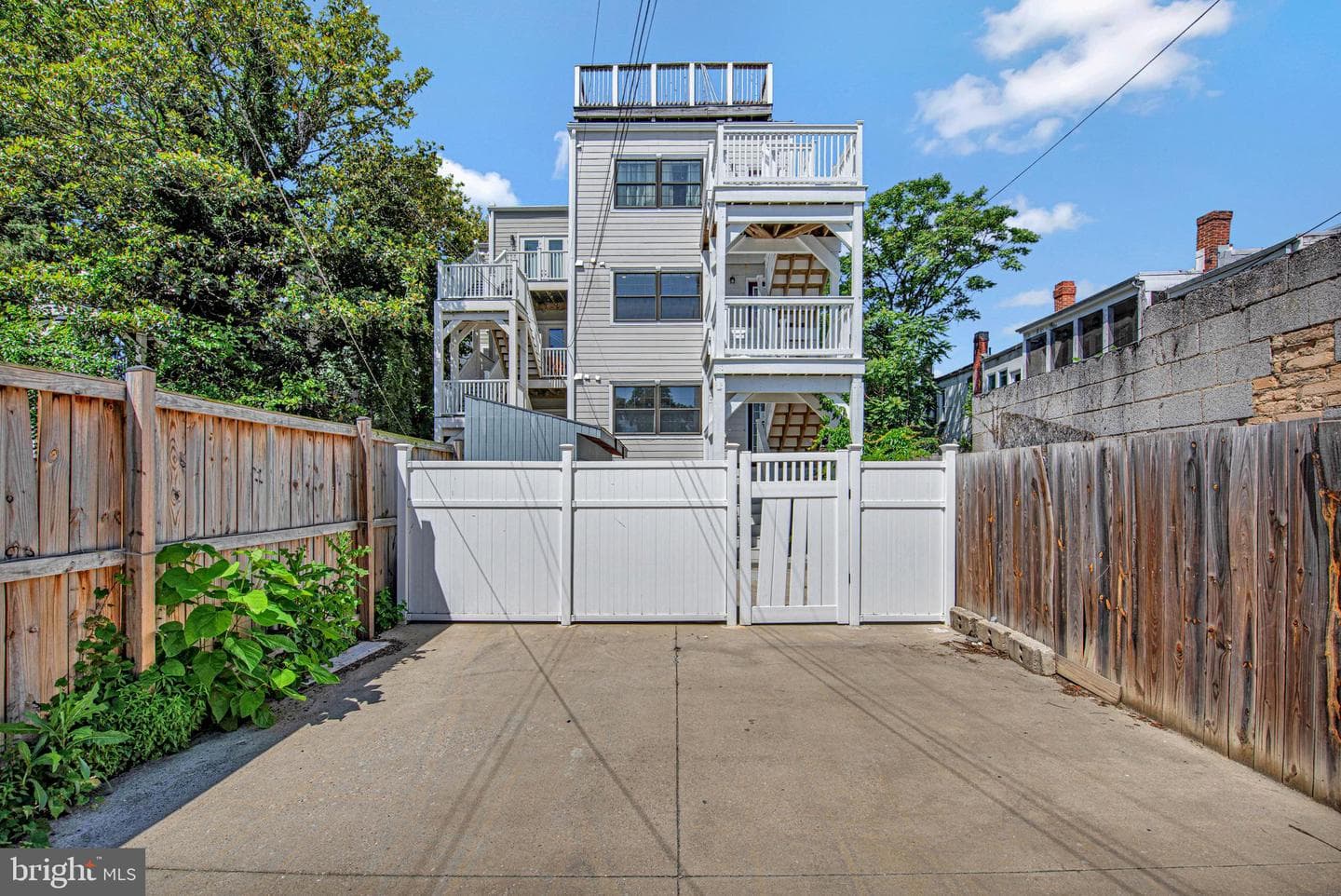 3223 Warder Street NW #3 photo 30