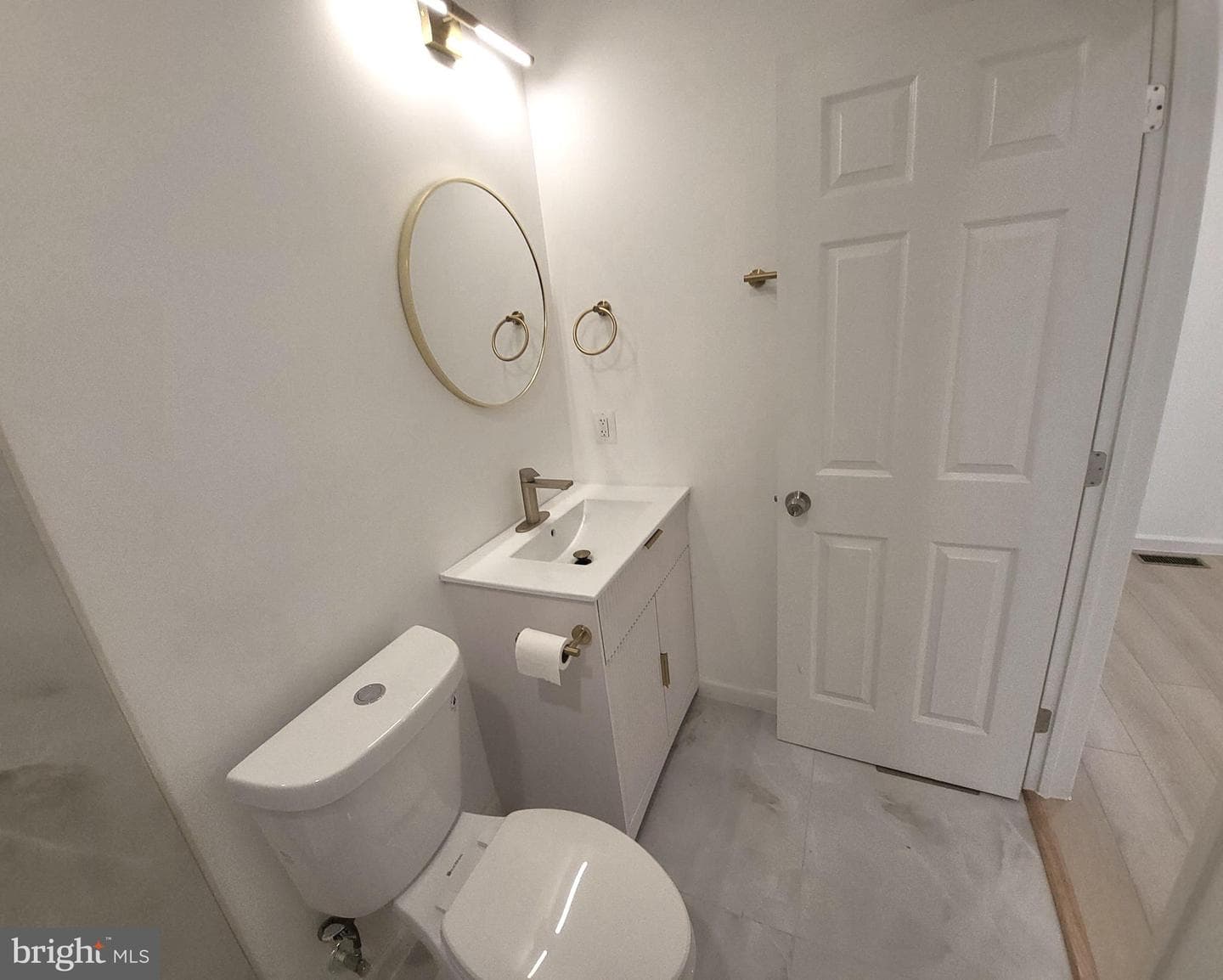 562 24th Street NE photo 18