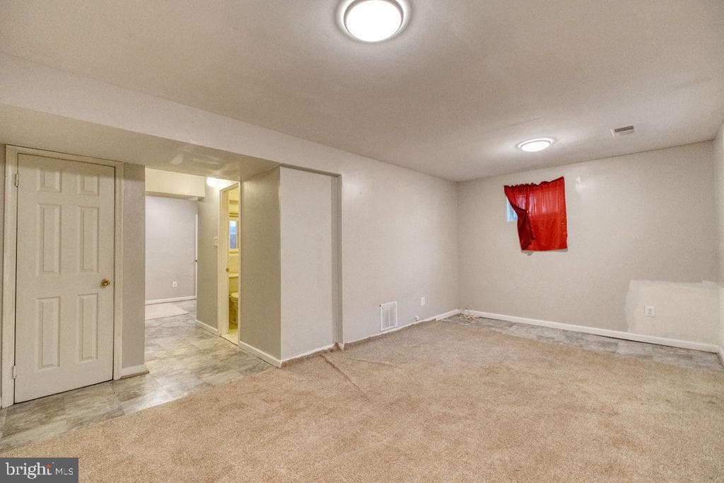 4903 8th Street NE photo 29