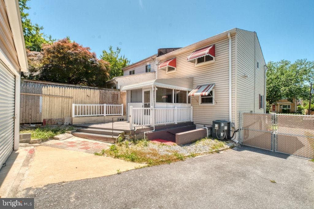 4903 8th Street NE photo 37