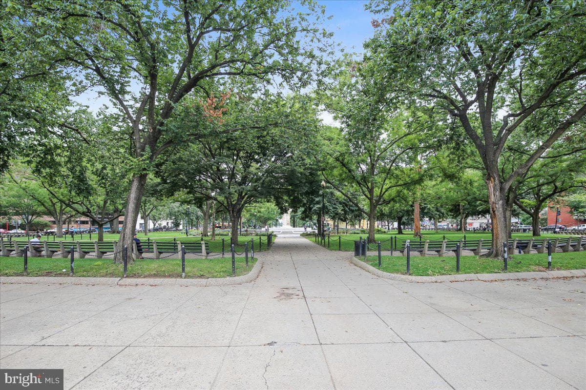 1260 21st Street NW #111 photo 30