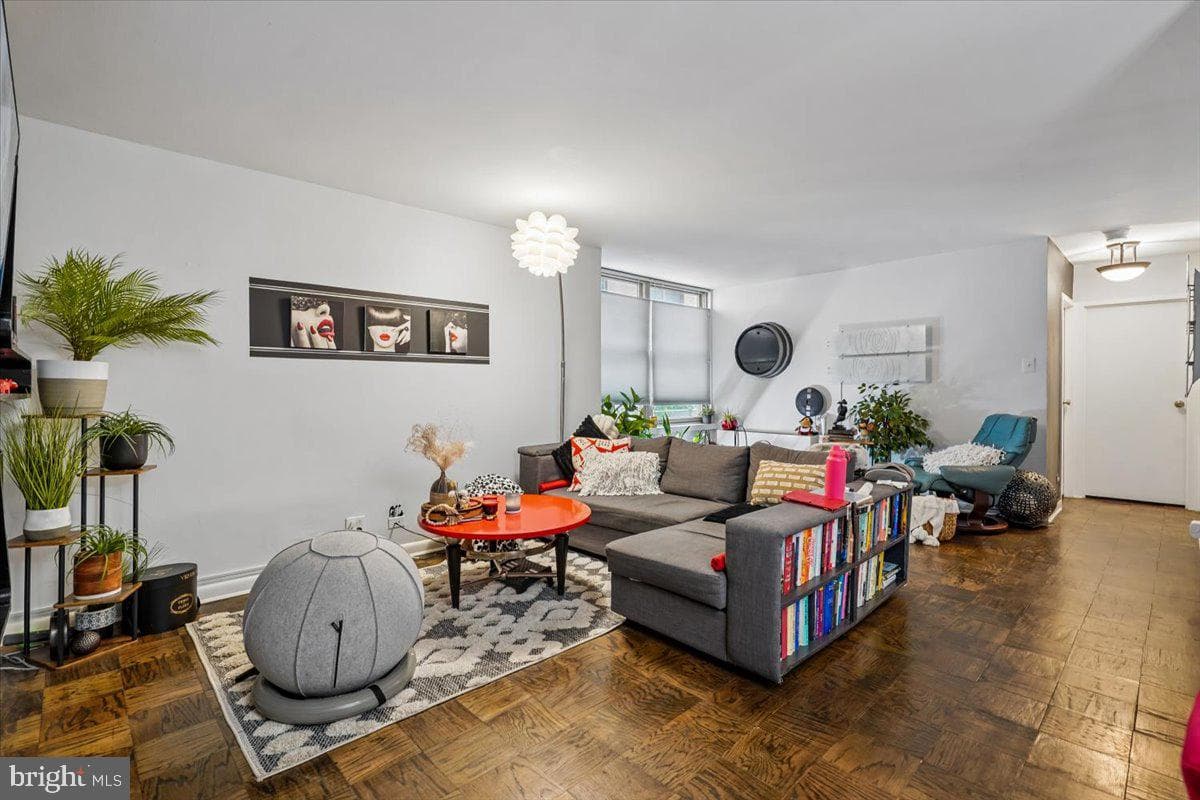 1260 21st Street NW #111 photo 5