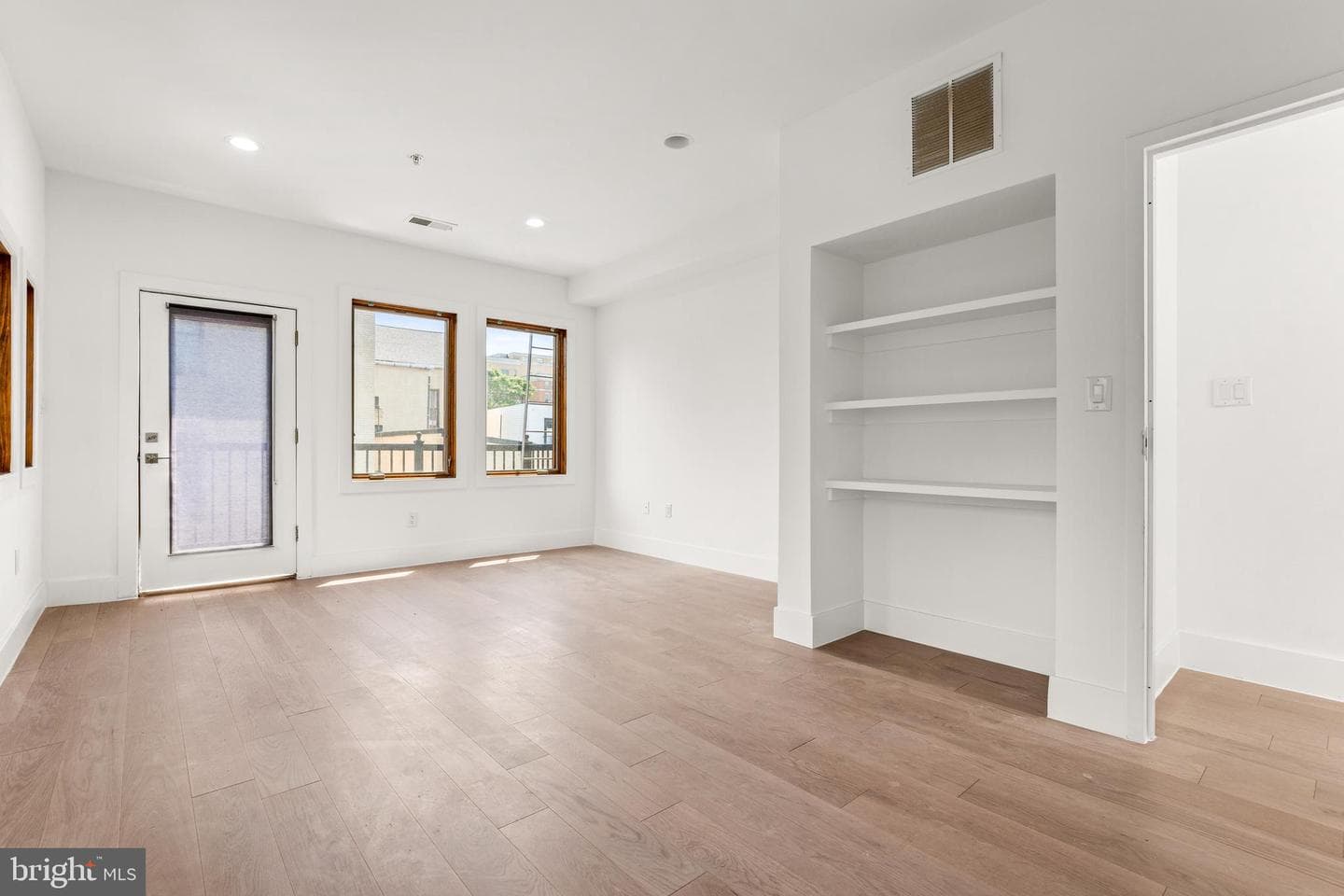 1555 9th Street NW #1 photo 35
