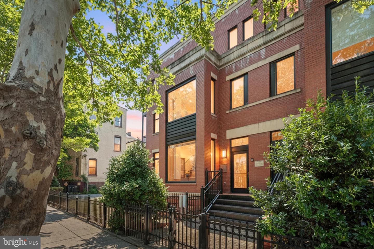1555 9th Street NW #1 photo 4
