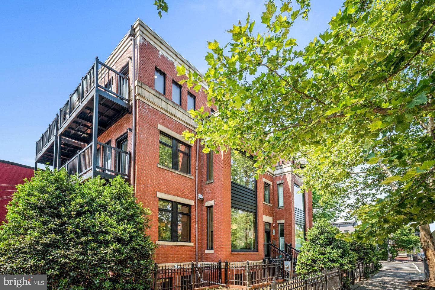 1555 9th Street NW #1 photo 43