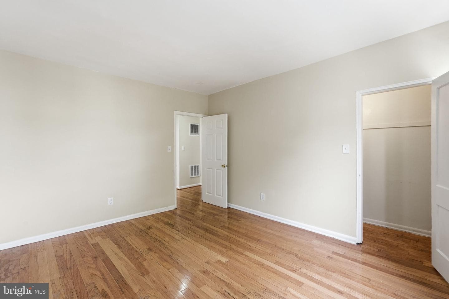 1235 16th Street NE photo 30