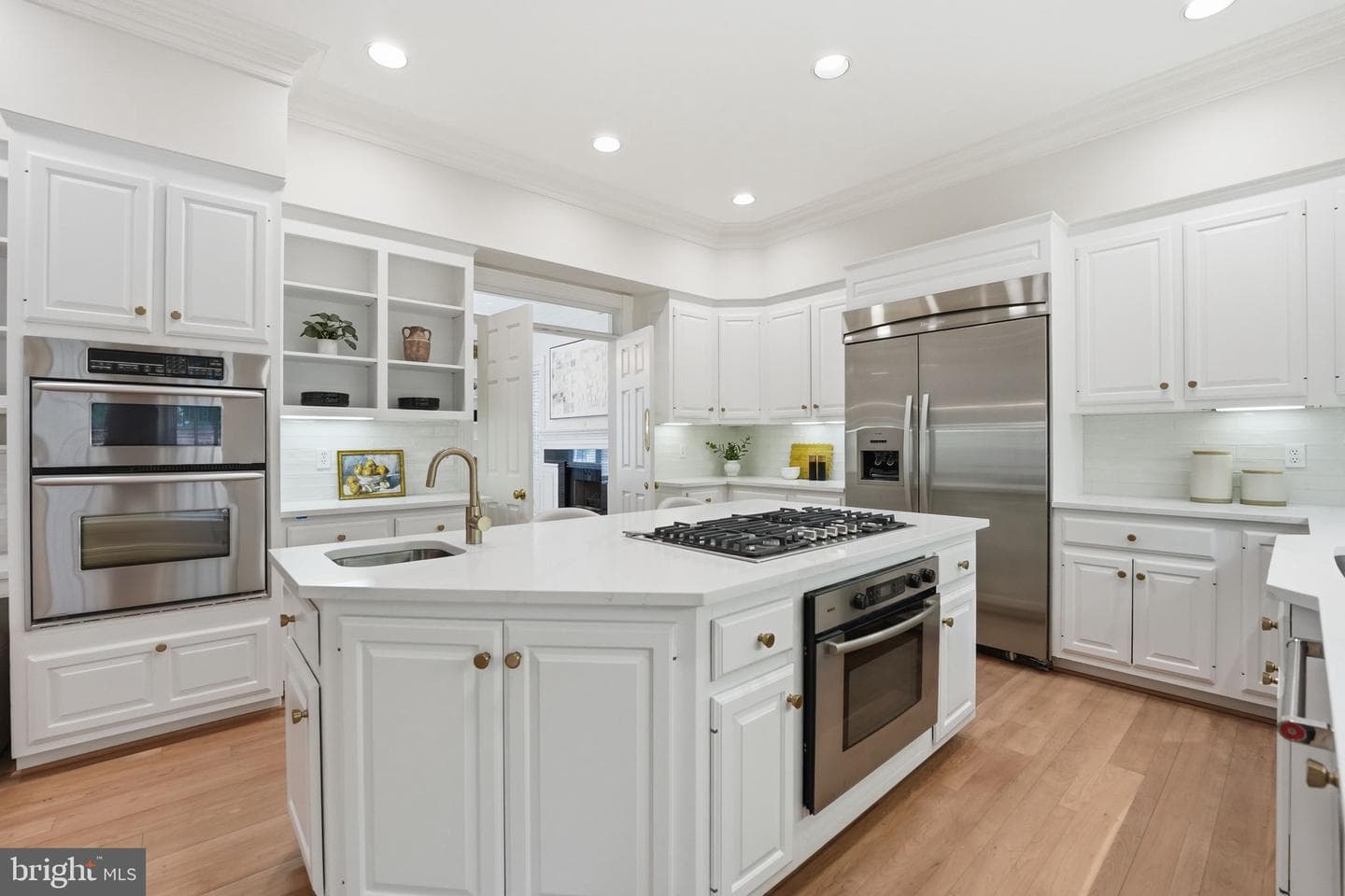 4101 Parkglen Court NW photo 8