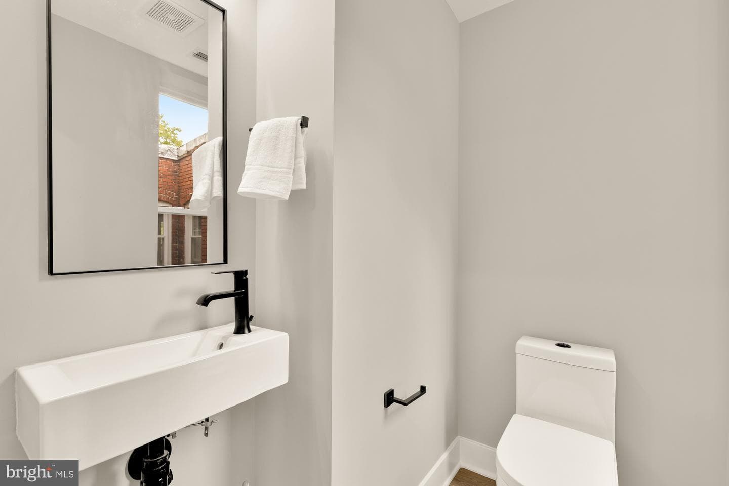 26 Todd Place NE #2 photo 19