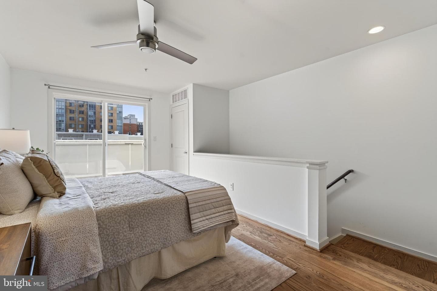 349 L Street SE photo 33