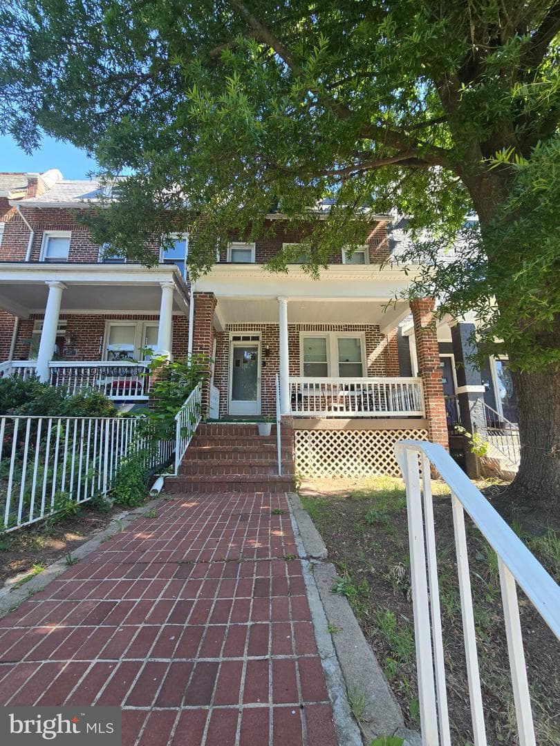 222 S Street NE, Washington