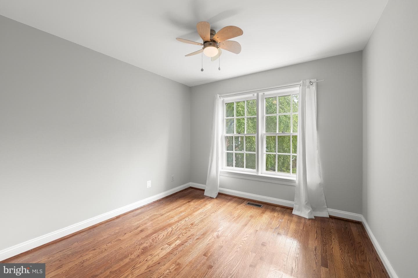 4050 Mansion Drive NW photo 24