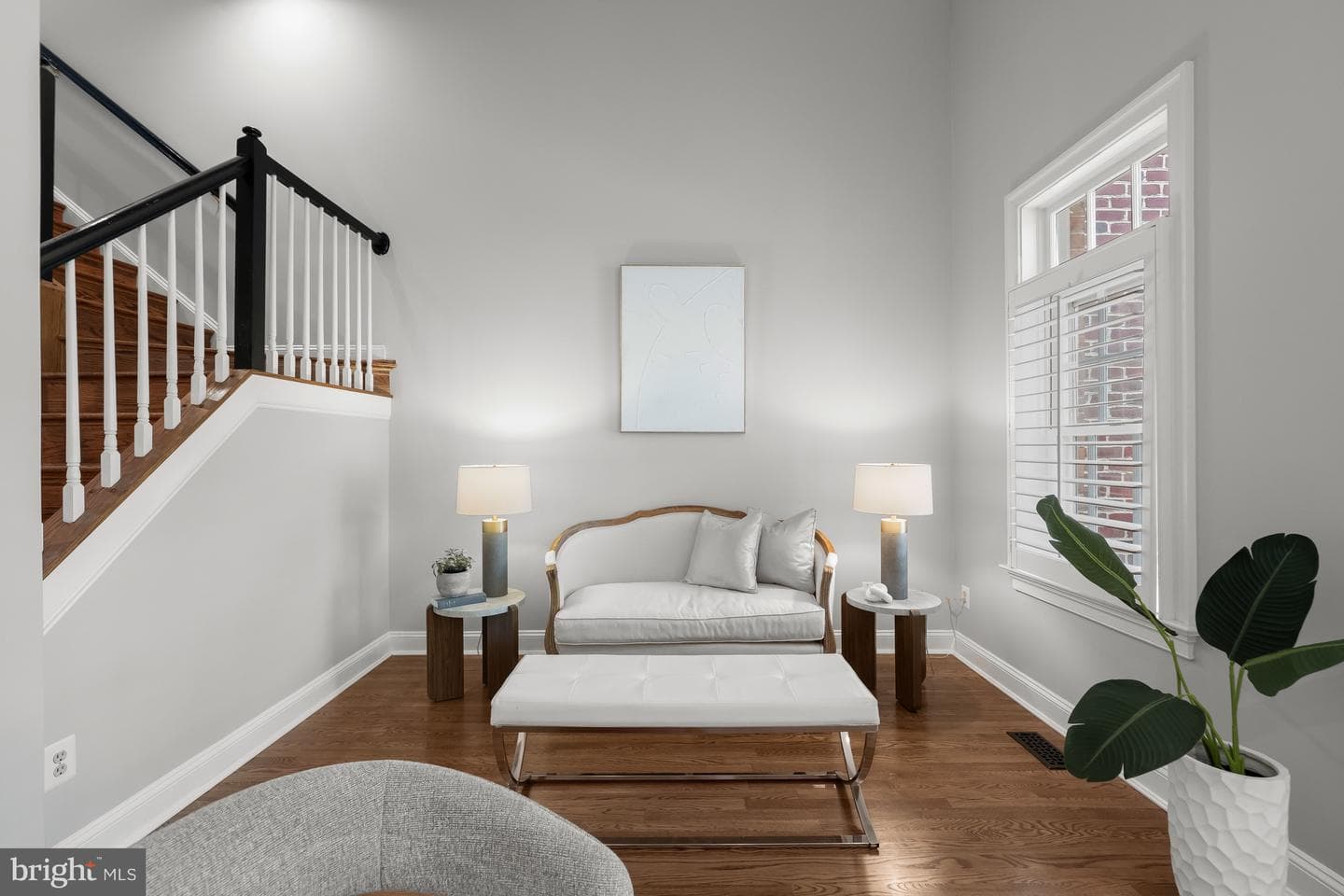 4050 Mansion Drive NW photo 4
