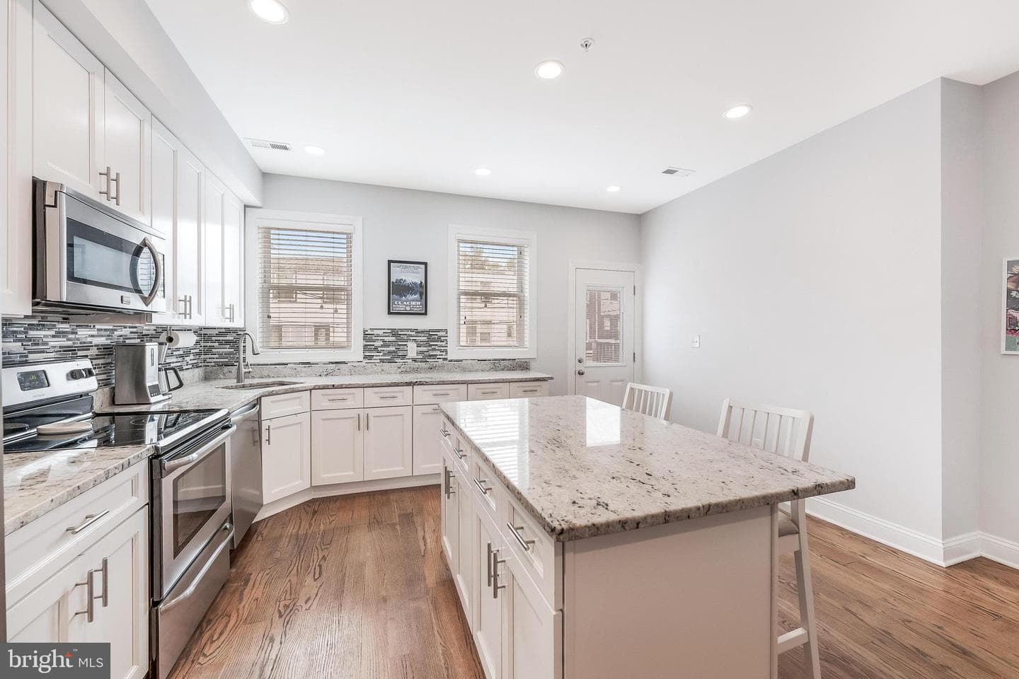 1613 Isherwood Street NE #3 photo 8