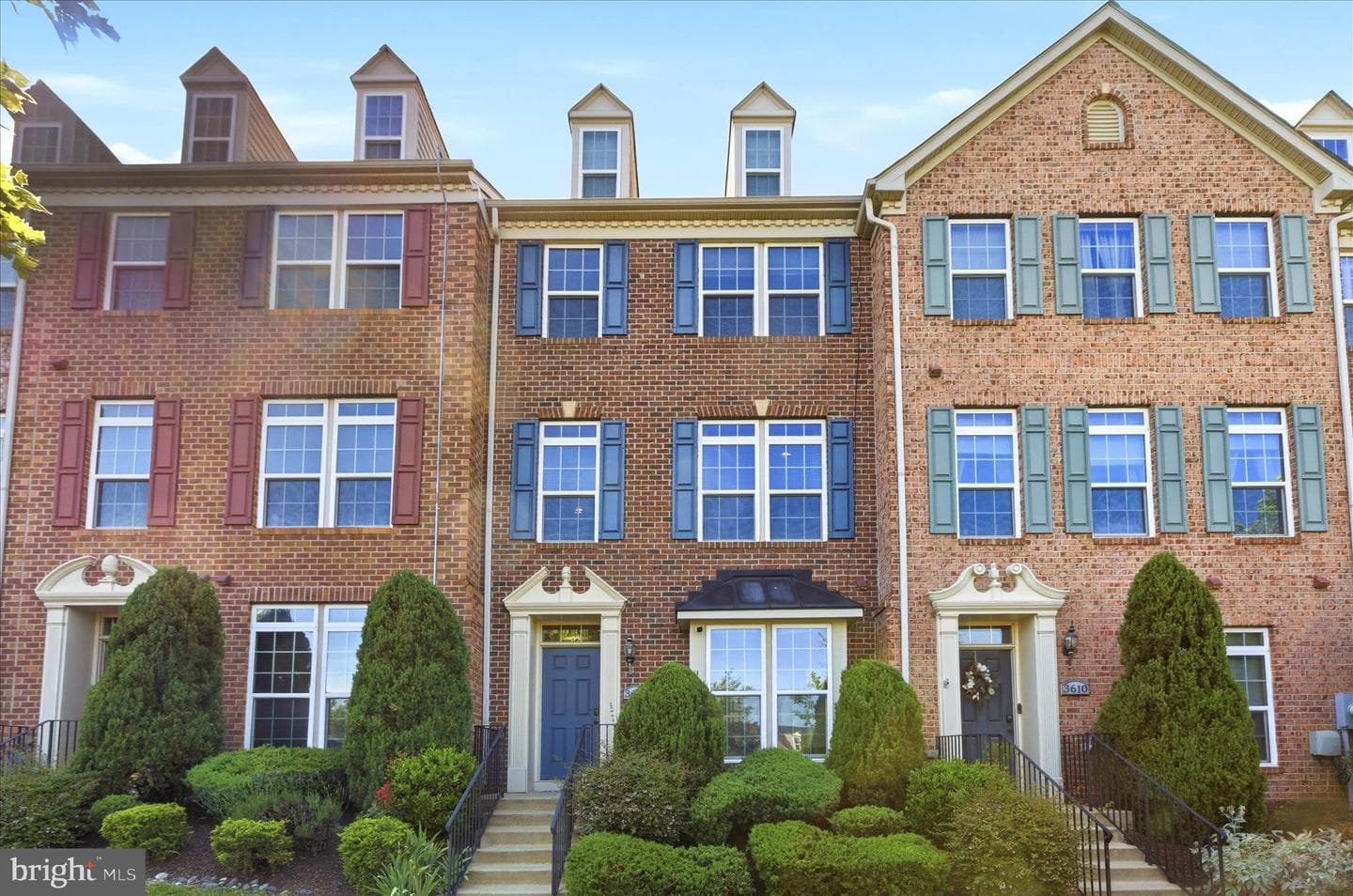 3608 Wright Terrace NE, Washington
