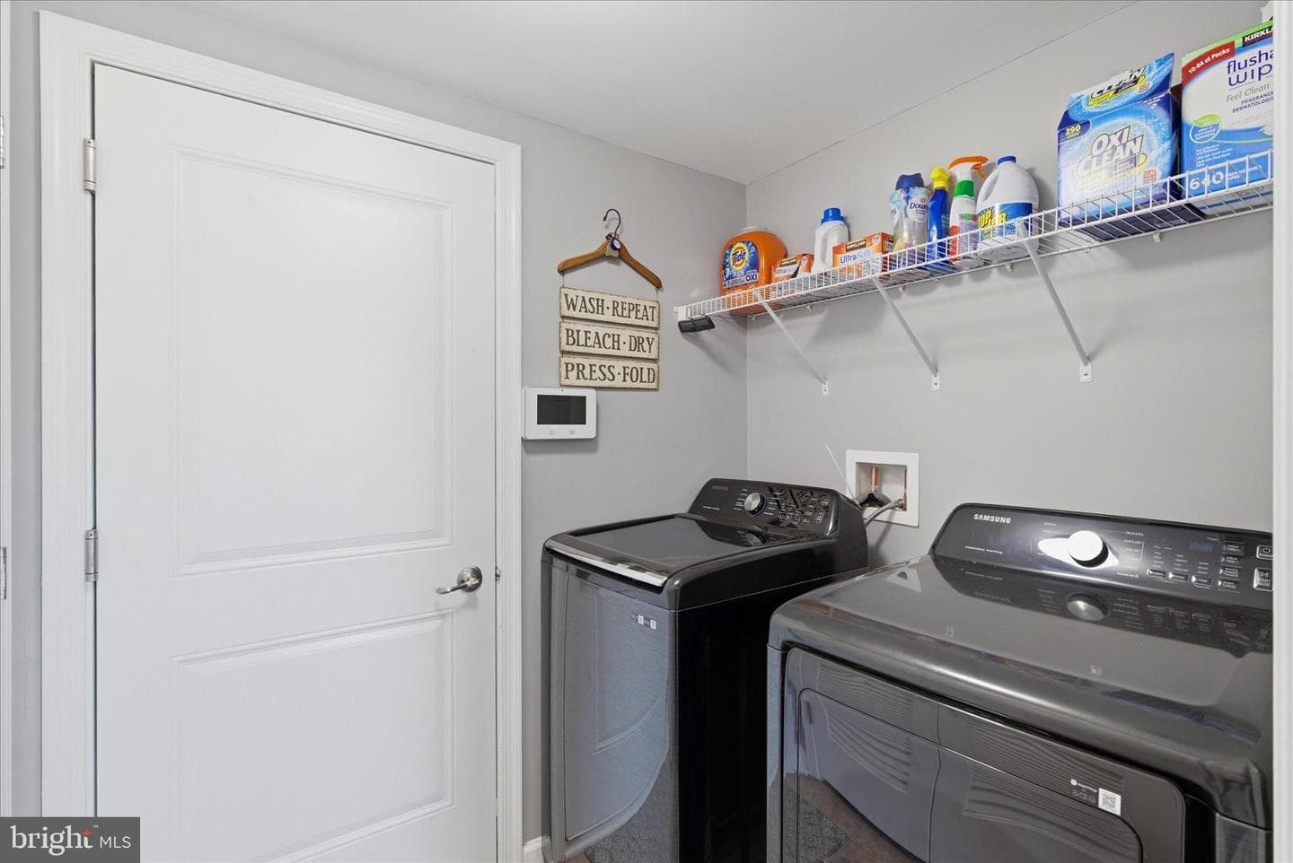 3608 Wright Terrace NE photo 34