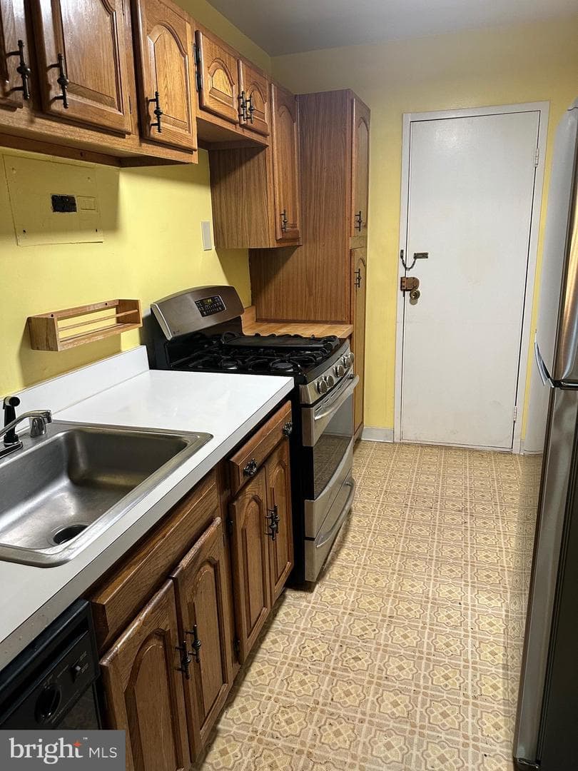 4201 Cathedral Avenue NW #513w photo 74