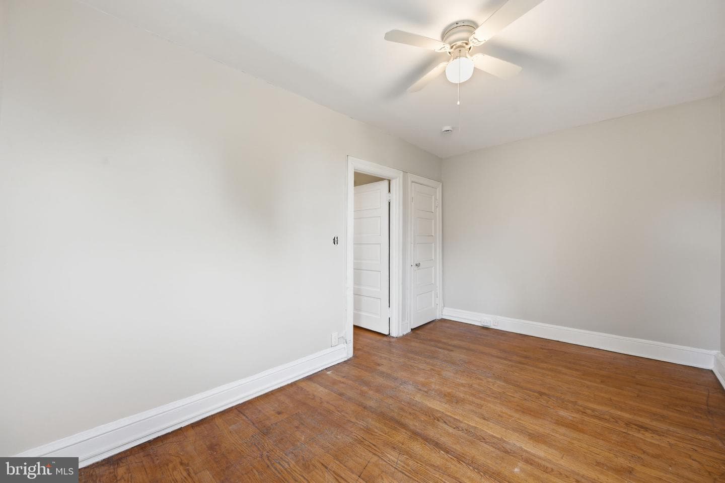 1839 Otis Street NE photo 11