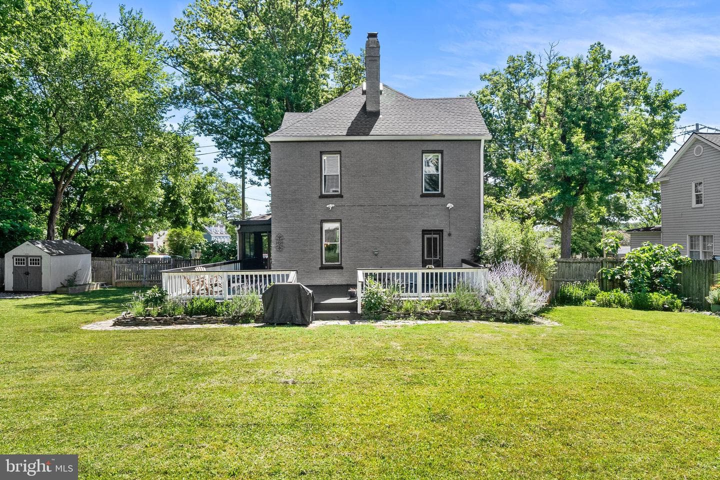 2410 20th Street NE, Washington