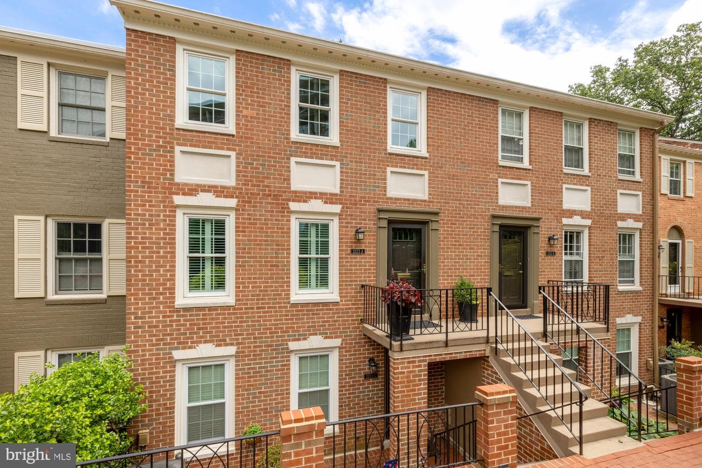 3223 Sutton Place NW #a, Washington