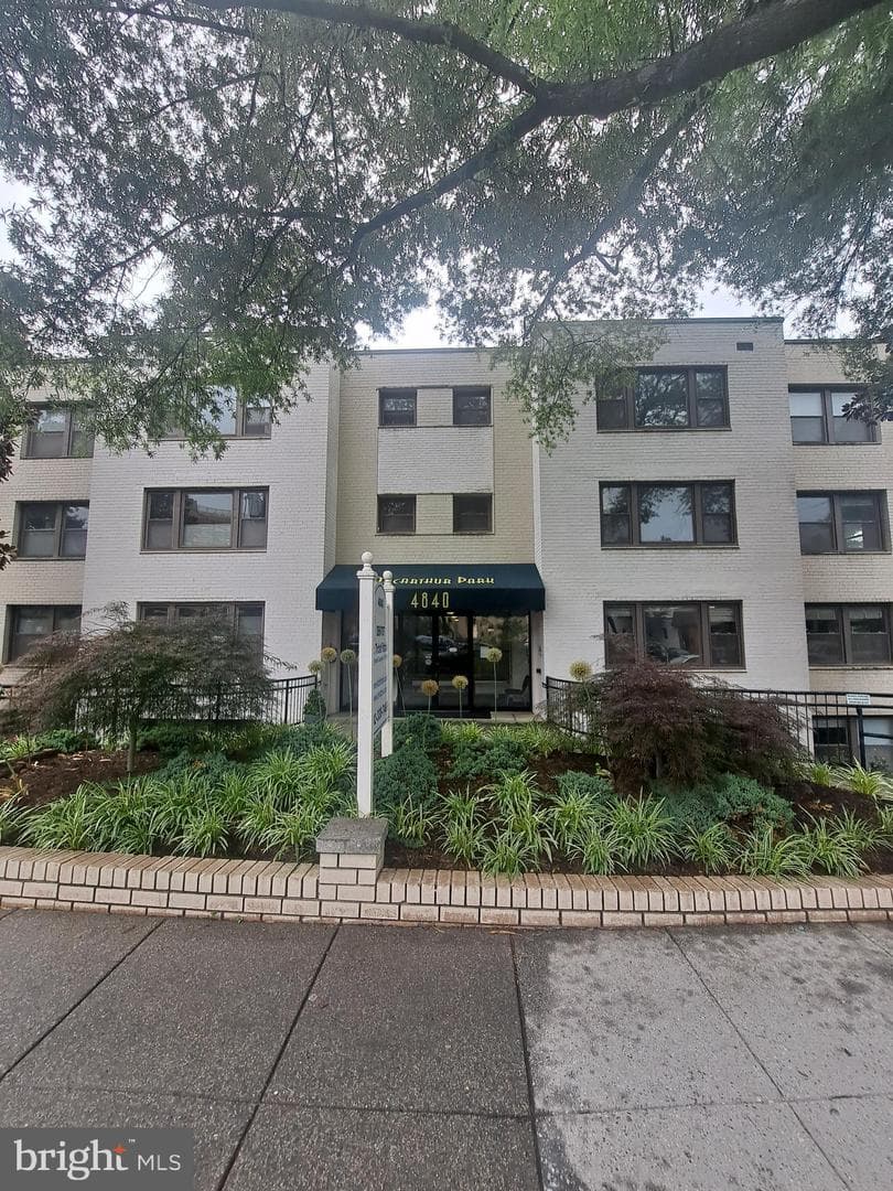 4840 Macarthur Boulevard NW #307, Washington