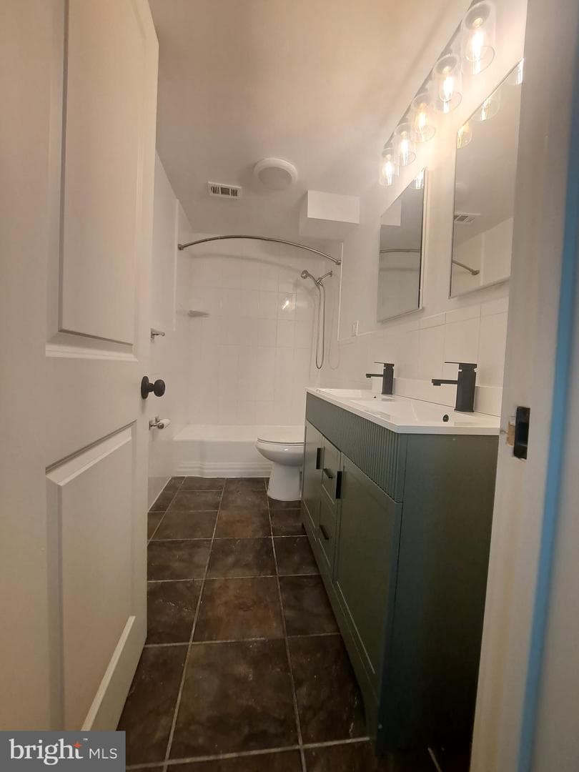 4840 Macarthur Boulevard NW #307 photo 27