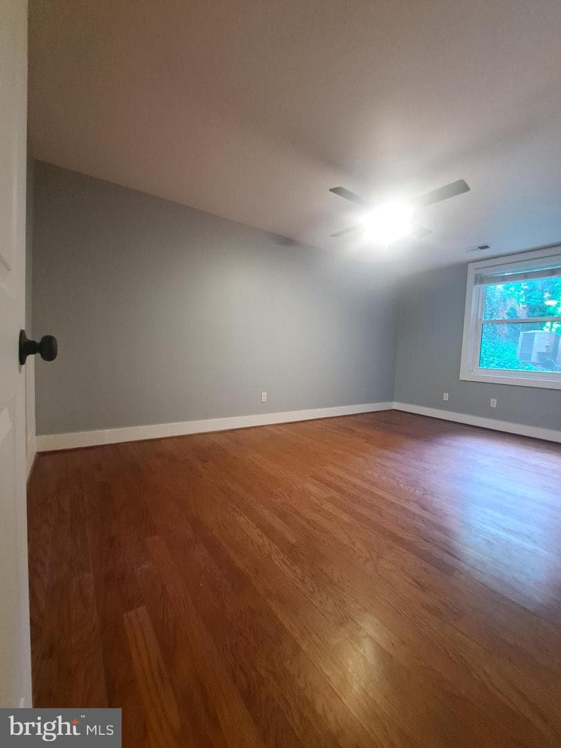 4840 Macarthur Boulevard NW #307 photo 31
