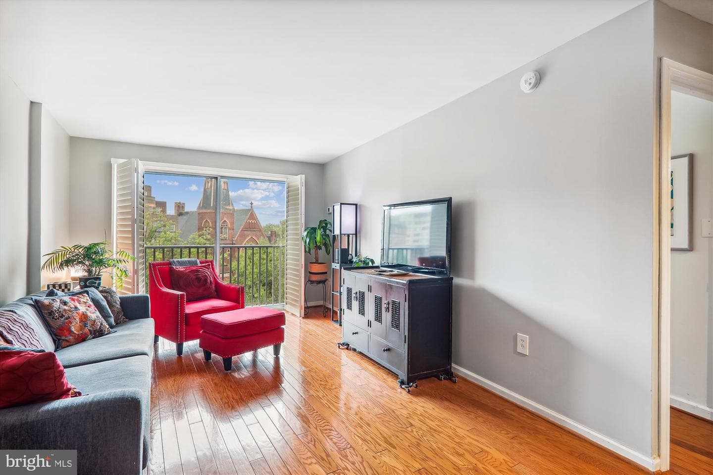1239 Vermont Avenue NW #604 photo 3